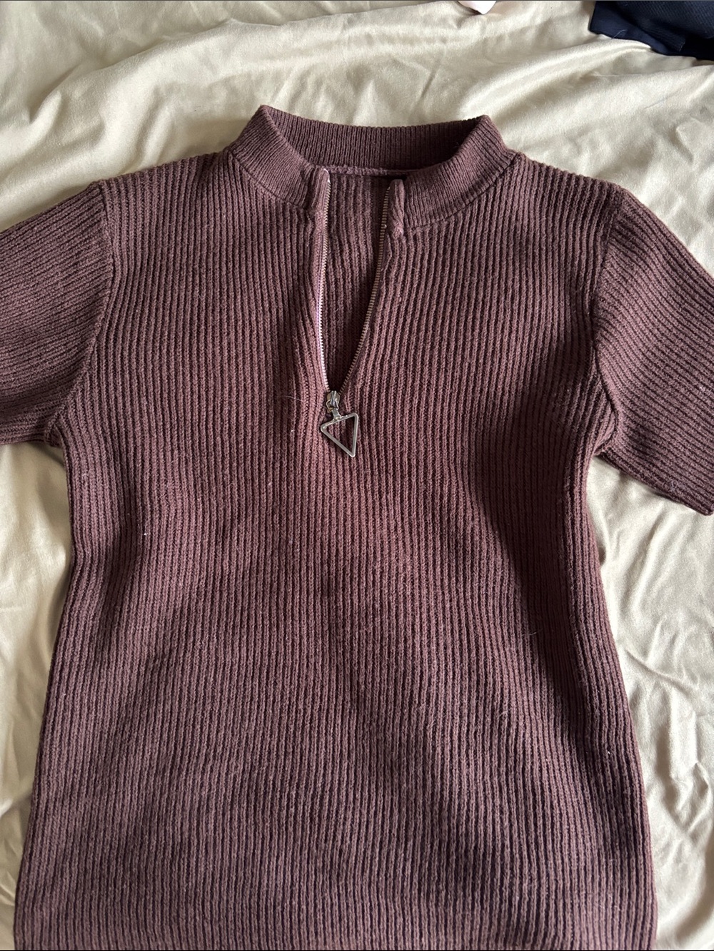 Brown short sleeve knit half zip